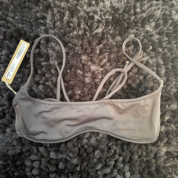 Skims micro scoop bikini top - Picture 5 of 7